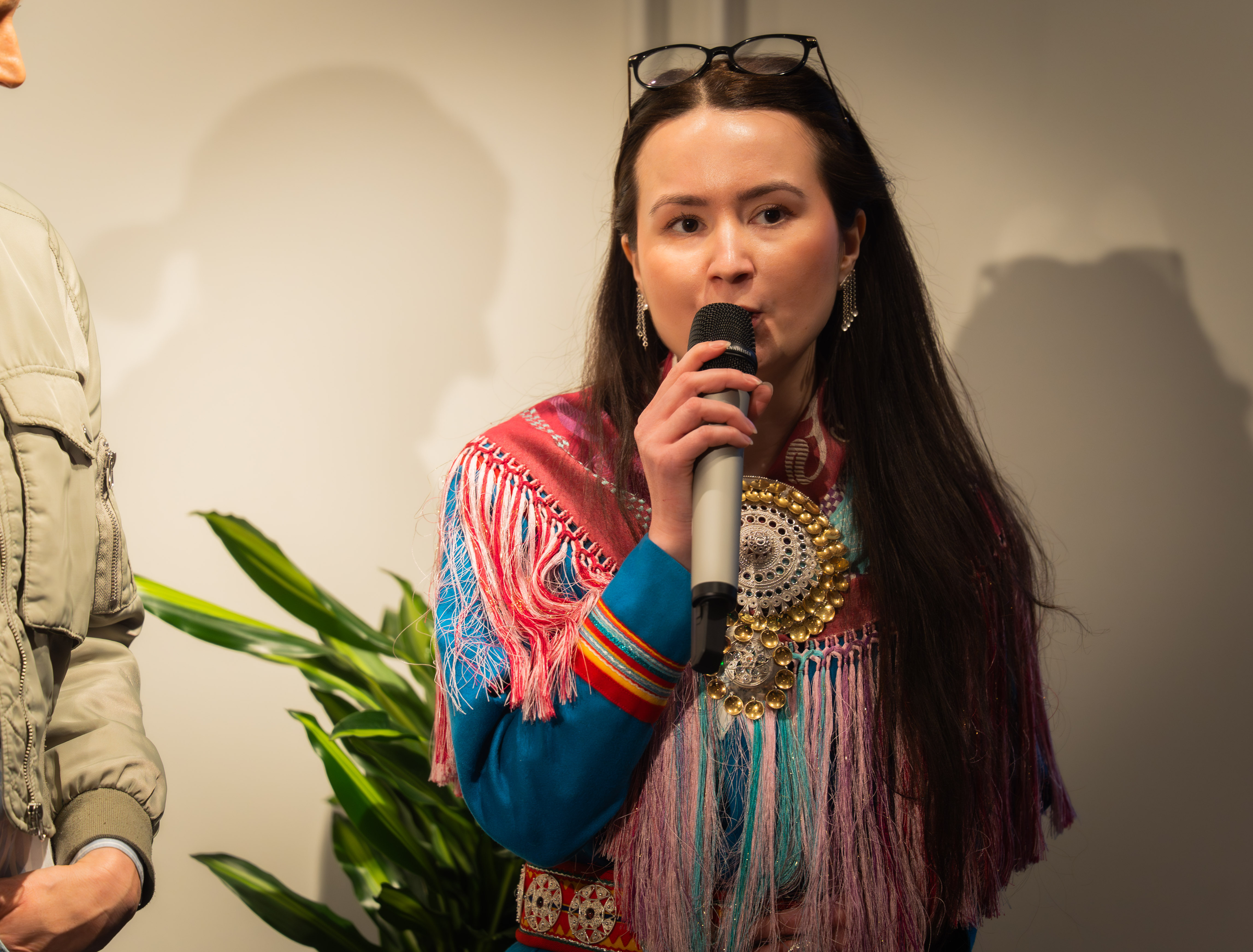 Sara-Elvira Kuhmunen, ordförande i Sáminourra. Foto: Peter Osslund. 