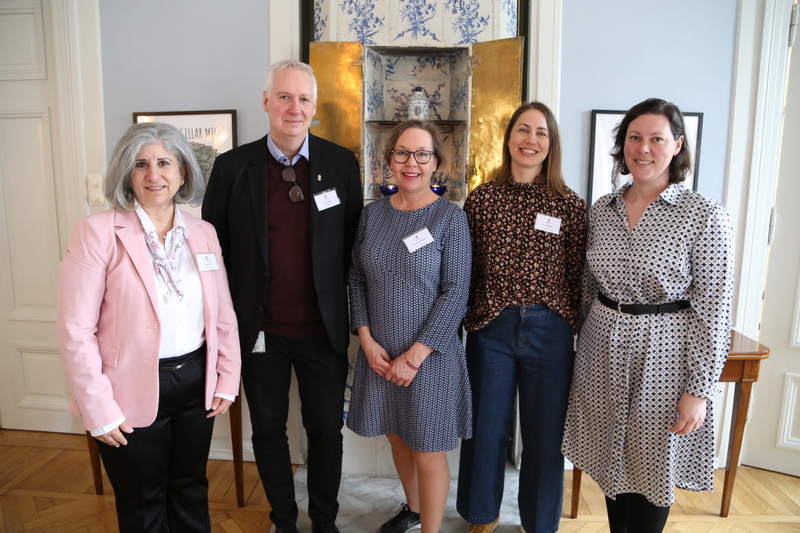 Fr&aring;n v&auml;nster. Maud Salim, Region Kalmar. Johan Blom, l&auml;nsr&aring;det i Kalmar. Sanna Rantam&auml;ki, L&auml;nsstyrelsen Stockholm. Jenny Mathew, L&auml;nsstyrelsen Kalmar. Jaqueline Eejkestorm, L&auml;nsstyrelsen Kronoberg. Foto: &Aring;sa Frostfeldt.
